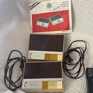 Vintage Realistic FM Wireless Intercom Set